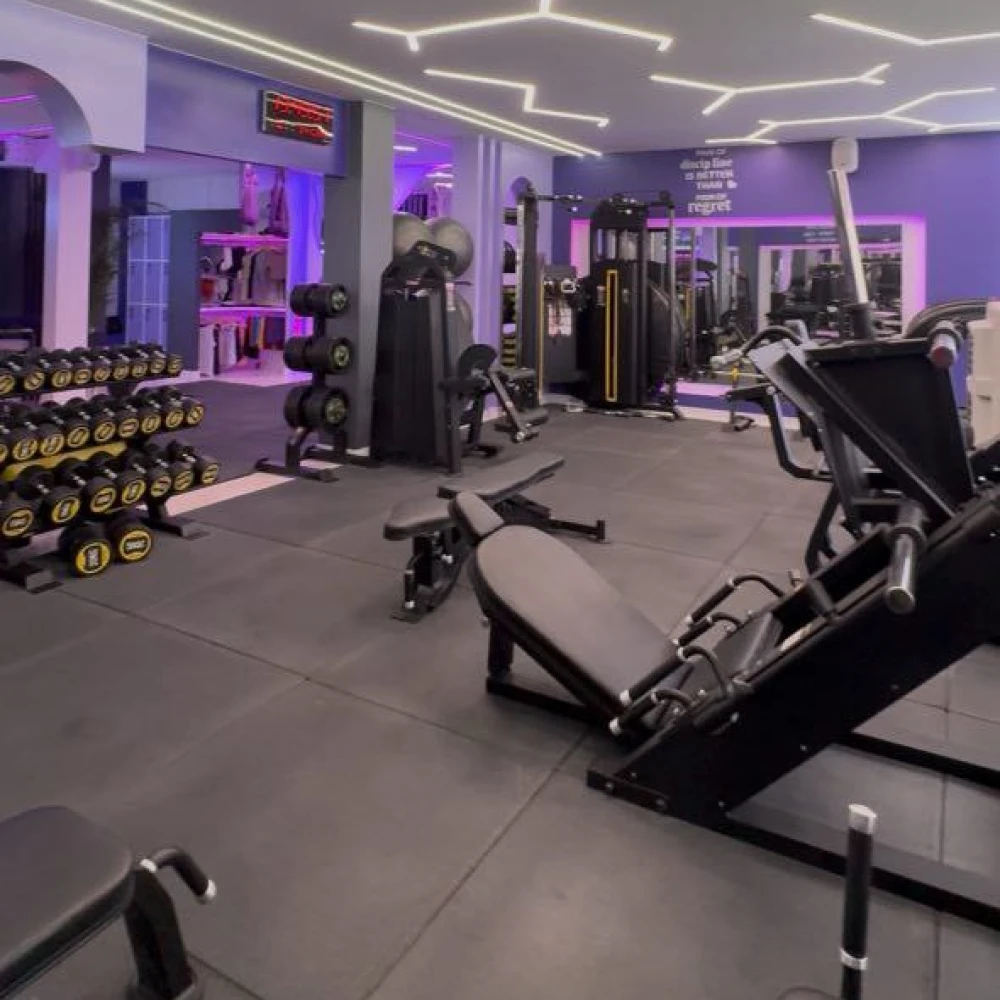 📸 Alt عکس پیشنهادی باشگاه ورزشی وی‌آی‌پی بانوان نیکادل مشهد،